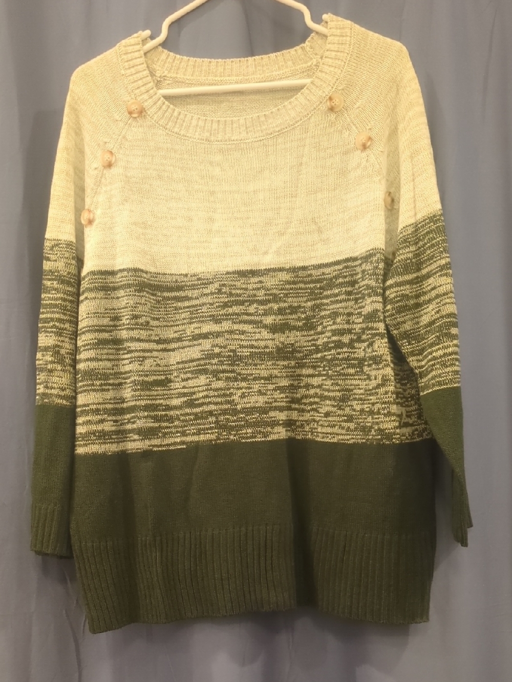 Women’s Two-Tone Olive & Cream Knit Sweater